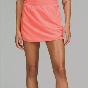 Lululemon coral Hotty Hot Tennis Skirt